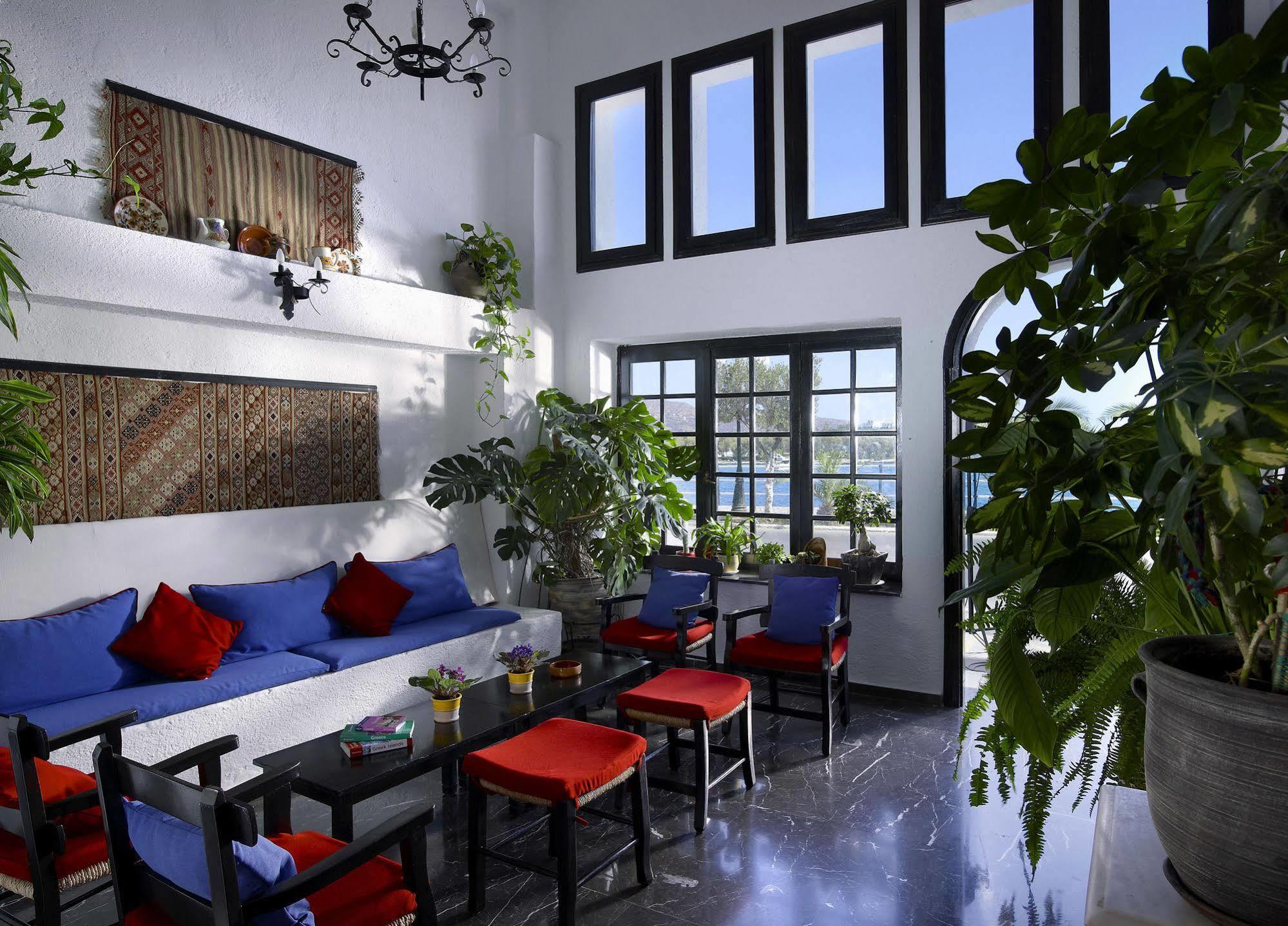 Victoria Hotel Ágios Nikólaos Екстериор снимка
